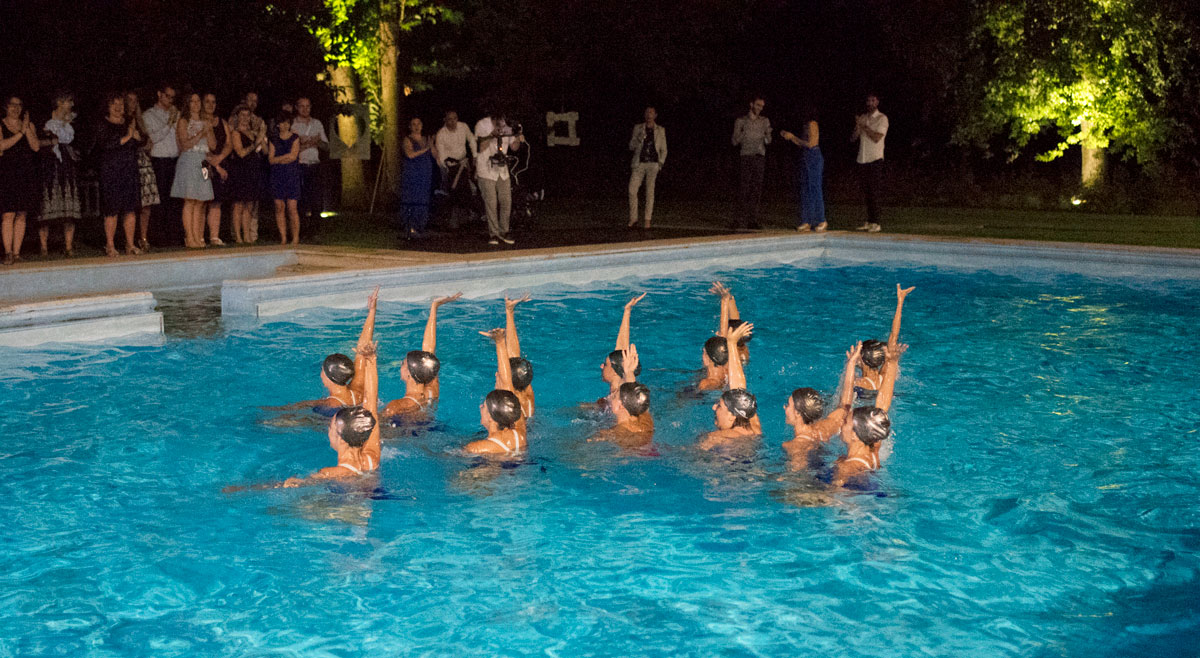 water ballet spettacolo di nuoto sincronizzato per matrimonio